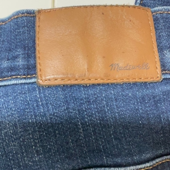 Madewell 9” Mid Rise Skinny 34 (18) - Picture 4 of 11